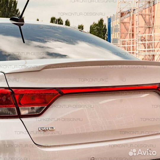 Лип спойлер на багажник zeus для KIA RIO IV