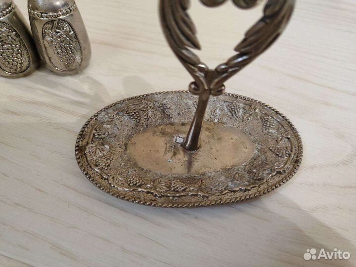 Солонка и перечница металл