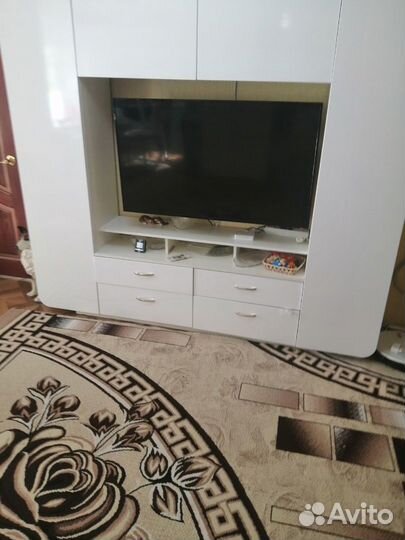 Стенка в гостиную бу