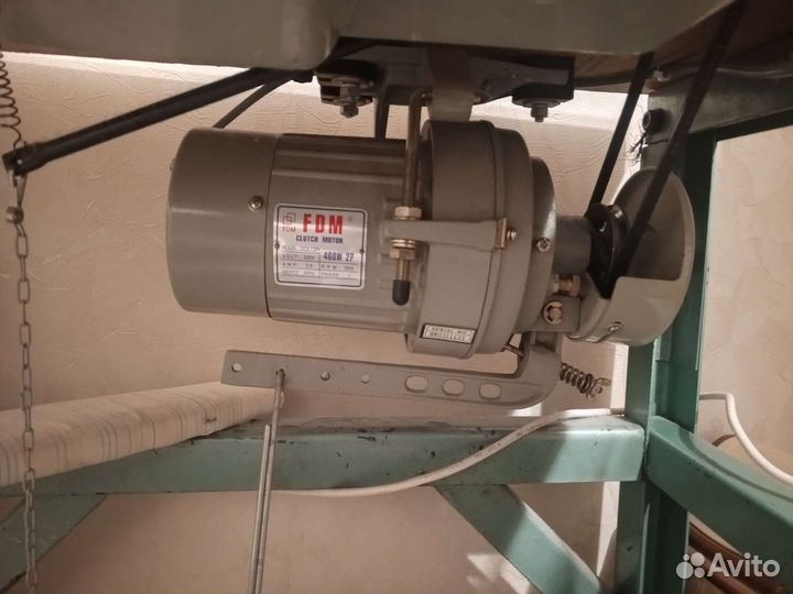 Швейная машина