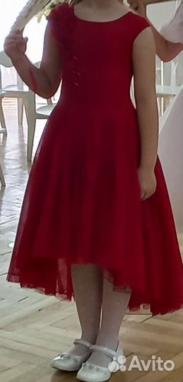 Платье для девочки нарядное
