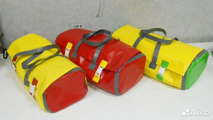 Иготовление изделий из пвх(балоны для катаморанов)