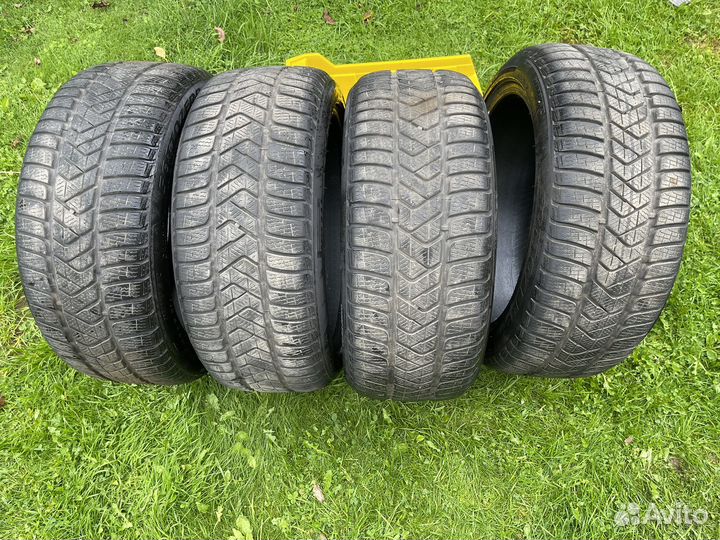 Pirelli Winter Sottozero 3 225/45 R18 95V