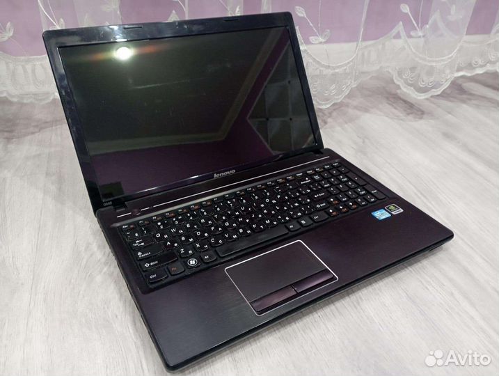 Ноутбук lenovo