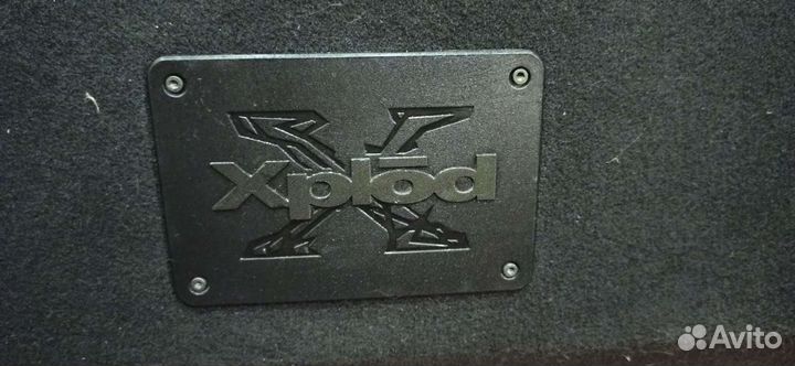 Автомобильный Сабвуфер sony