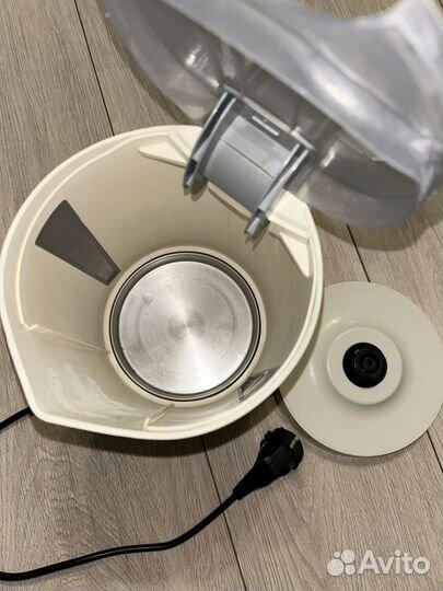 Чайник электрический Bosch / Braun