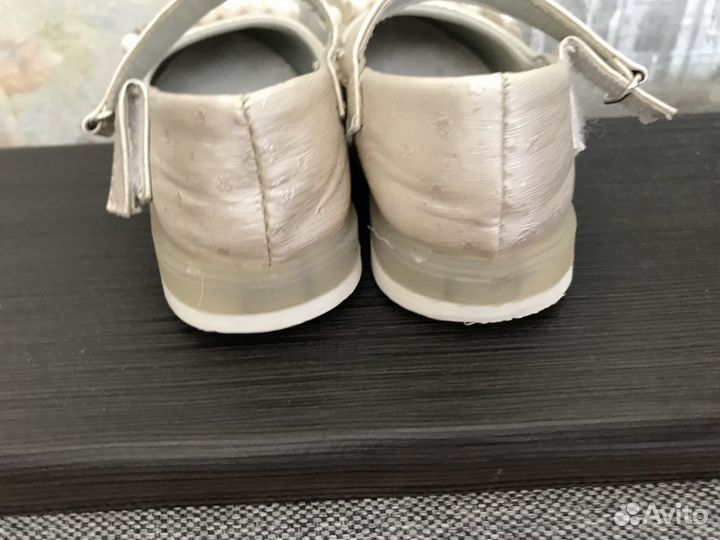 Туфли для девочки