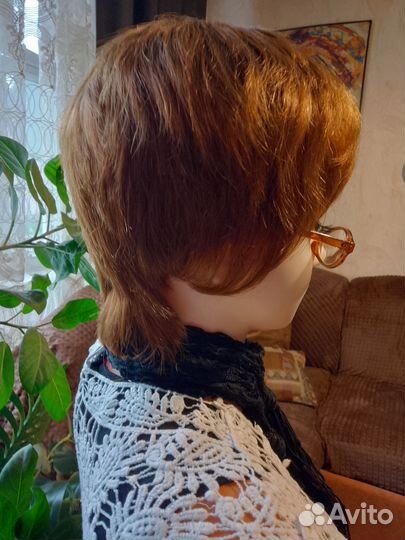 Парик из натуральных волос новый