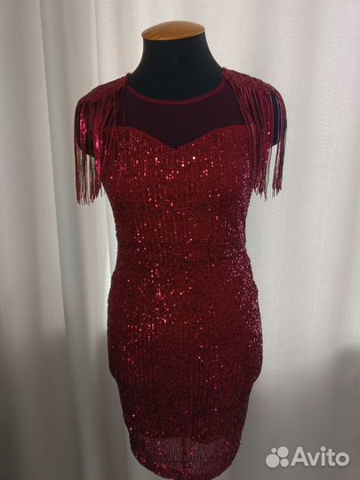 Нарядное платье 46(М)