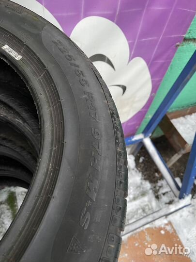 Pirelli Winter Sottozero 240 Serie II 225/55 R17