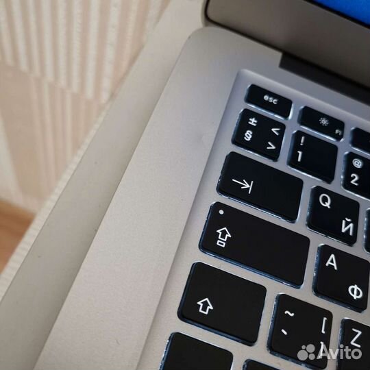 Apple MacBook Air 13 2015 128gb 8gb