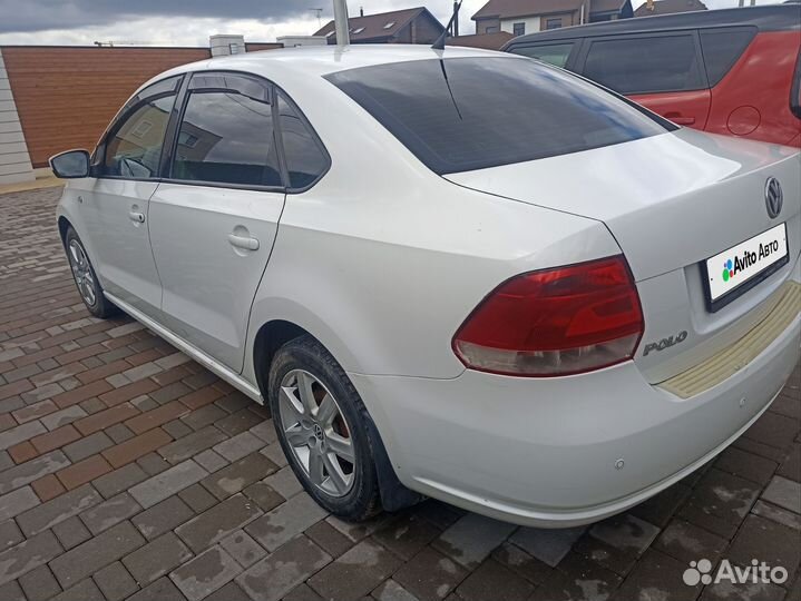 Volkswagen Polo 1.6 AT, 2012, 348 855 км