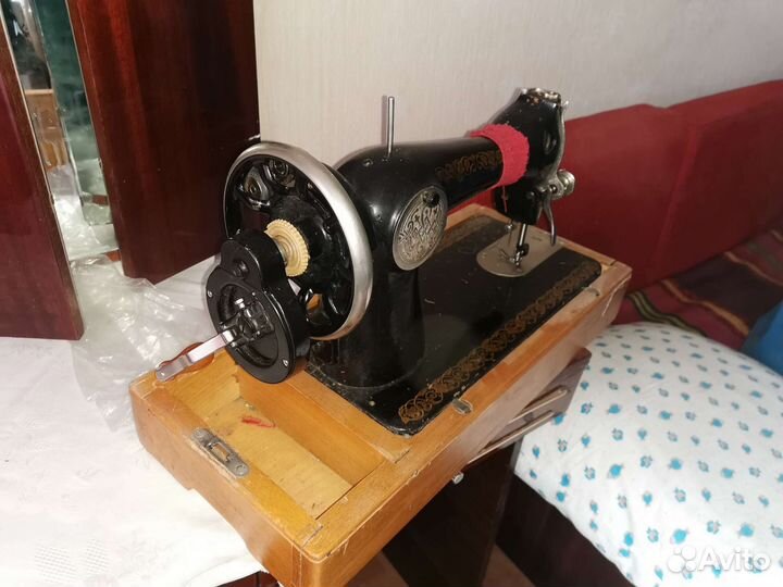Швейная машинка польская
