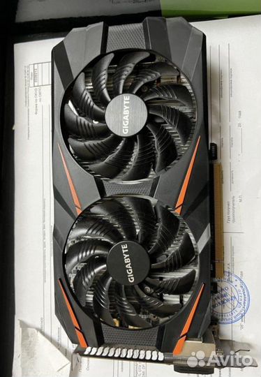 Видеокарта gigabyte