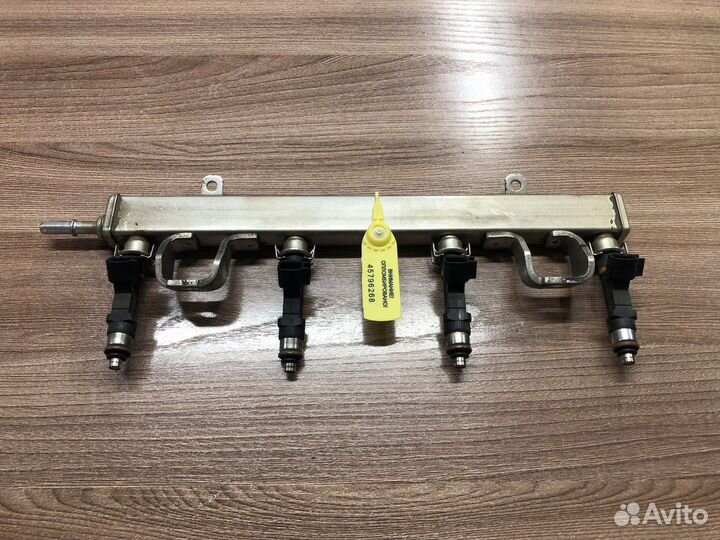 Форсунка инжекторная Mazda 3 BK 2.0LF 2002-2008