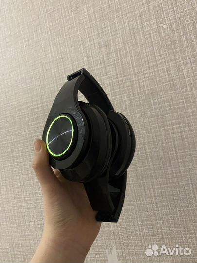 Беспроводные наушники