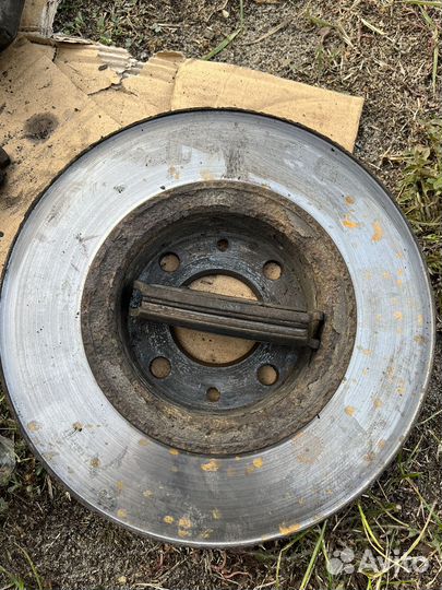 Тормозные диски Веста