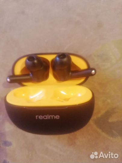Наушники Realme Buds T100