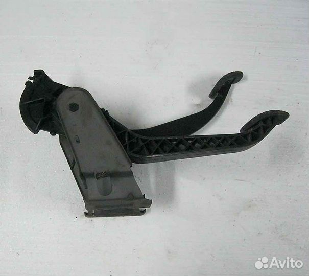 Педальный узел Daewoo Nexia 1.5 16 кл
