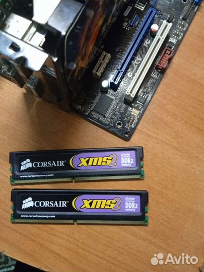 Материнская плата