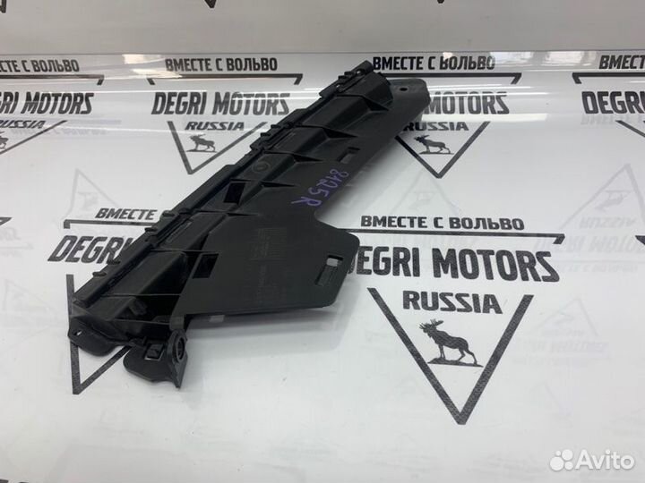 Кронштейн фары бампера правый Volvo S80 V70 08-16