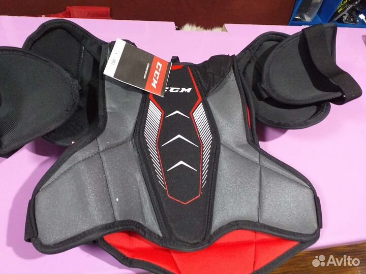 Нагрудник хокк. Ссм взрослый SR- M новый