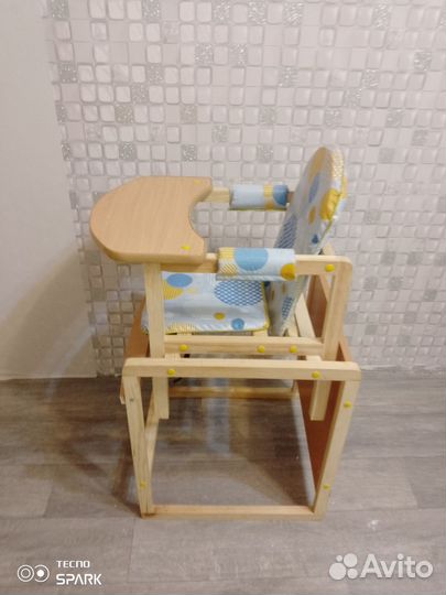 Стульчик для кормления