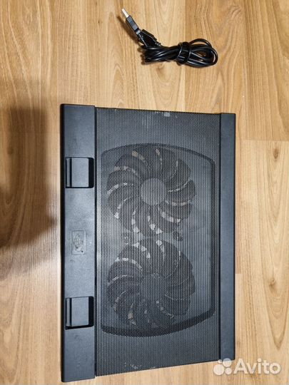 Поставка для охлаждения ноутбука