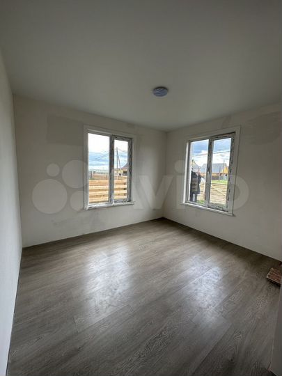 Дом 90 м² на участке 9 сот.