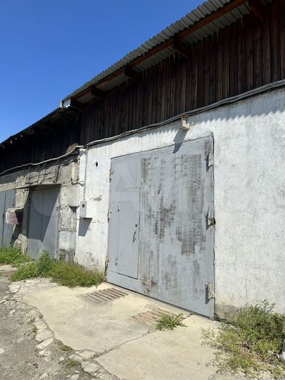 Гараж, > 30 м²