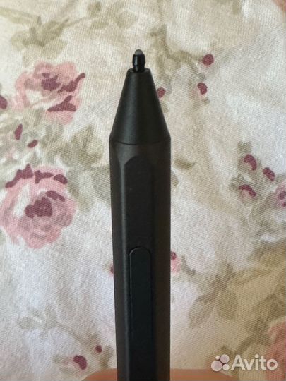 Microsoft surface pen (model 1776)