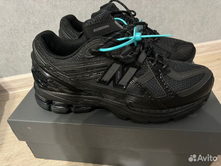 Кроссовки мужские