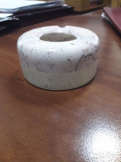 Пепельница мрамор