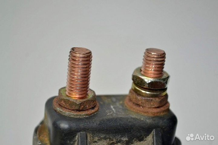 Выключатель массы iveco Stralis (01.02)