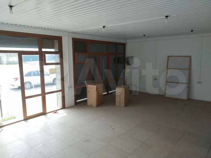 Комната 50 м² в 1-к., 1/2 эт.