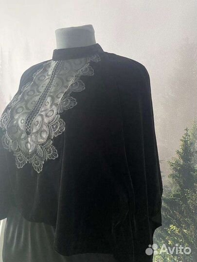 Женское пончо