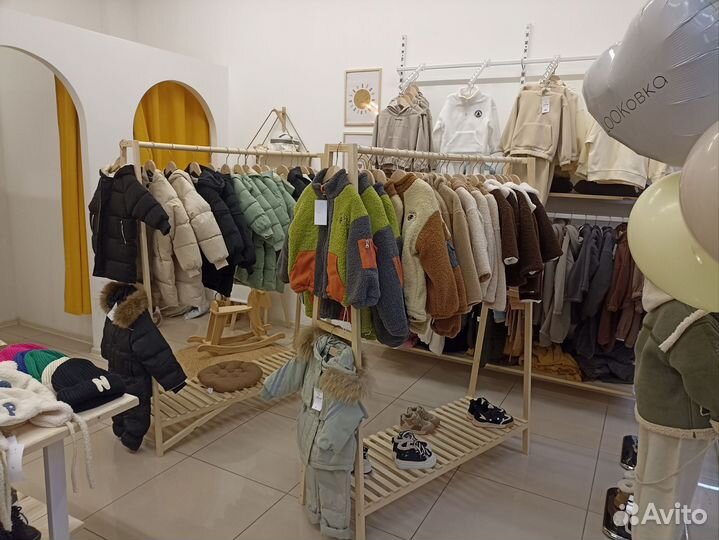 Вешалки напольные