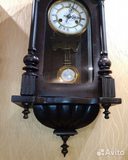 Часы старинные