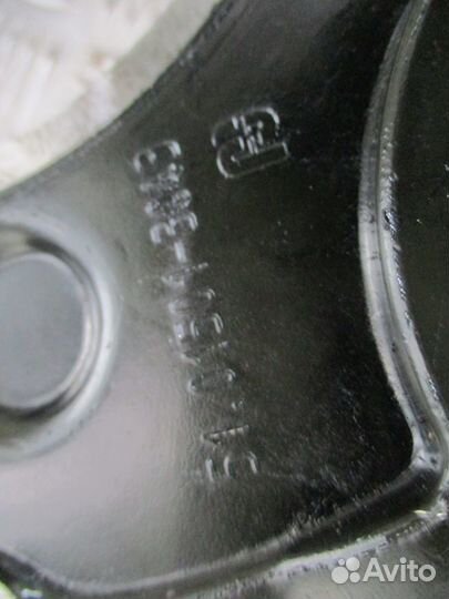 Крышка плиты двигателя передняя MAN 51015013043