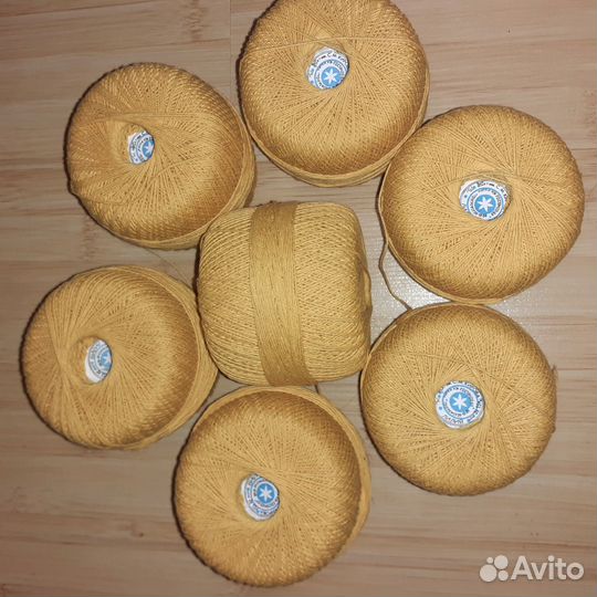 Нитки для вязанич и рукодклия Ирис, Лилия