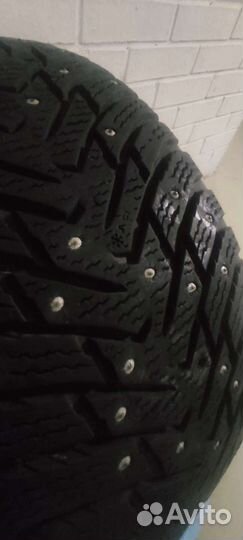 Nokian Tyres Hakkapeliitta 8 245/40 R18