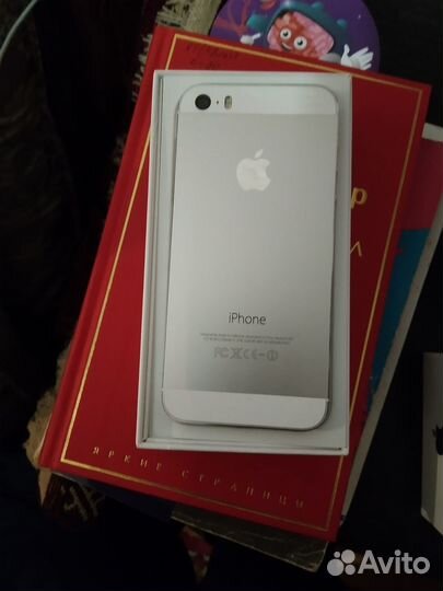iPhone 5S, 16 ГБ