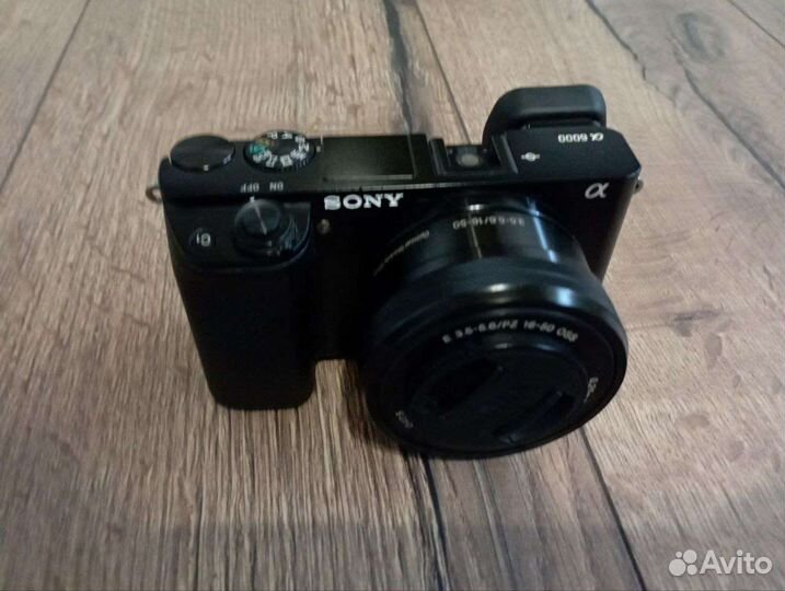 Продам Sony alpha 6000 a6000