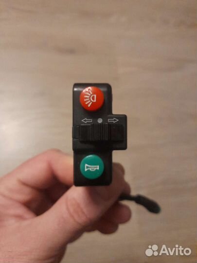 Переключатель поворотов kugoo