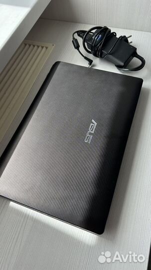 Ноутбук asus