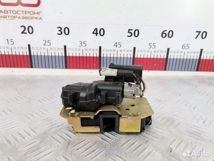 Замок крышки багажника для Chrysler Voyager 4