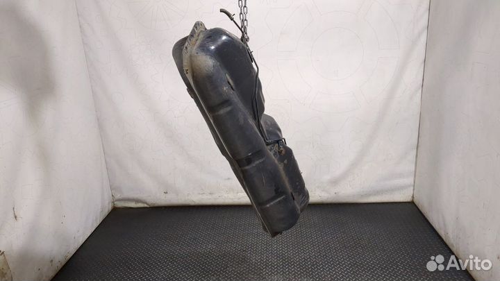 Бак топливный Toyota Previa (Estima), 1995