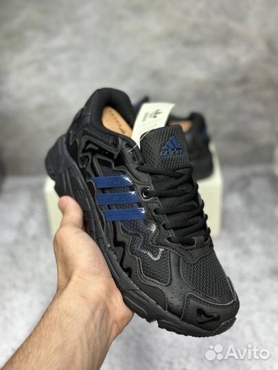 Кроссовки Adidas Bad Bunny Response CL Black