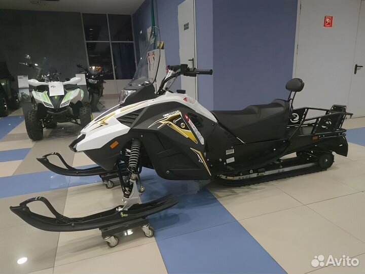 Снегоход Stels Капитан 300 Long