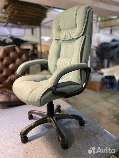 Компьютерное кресло